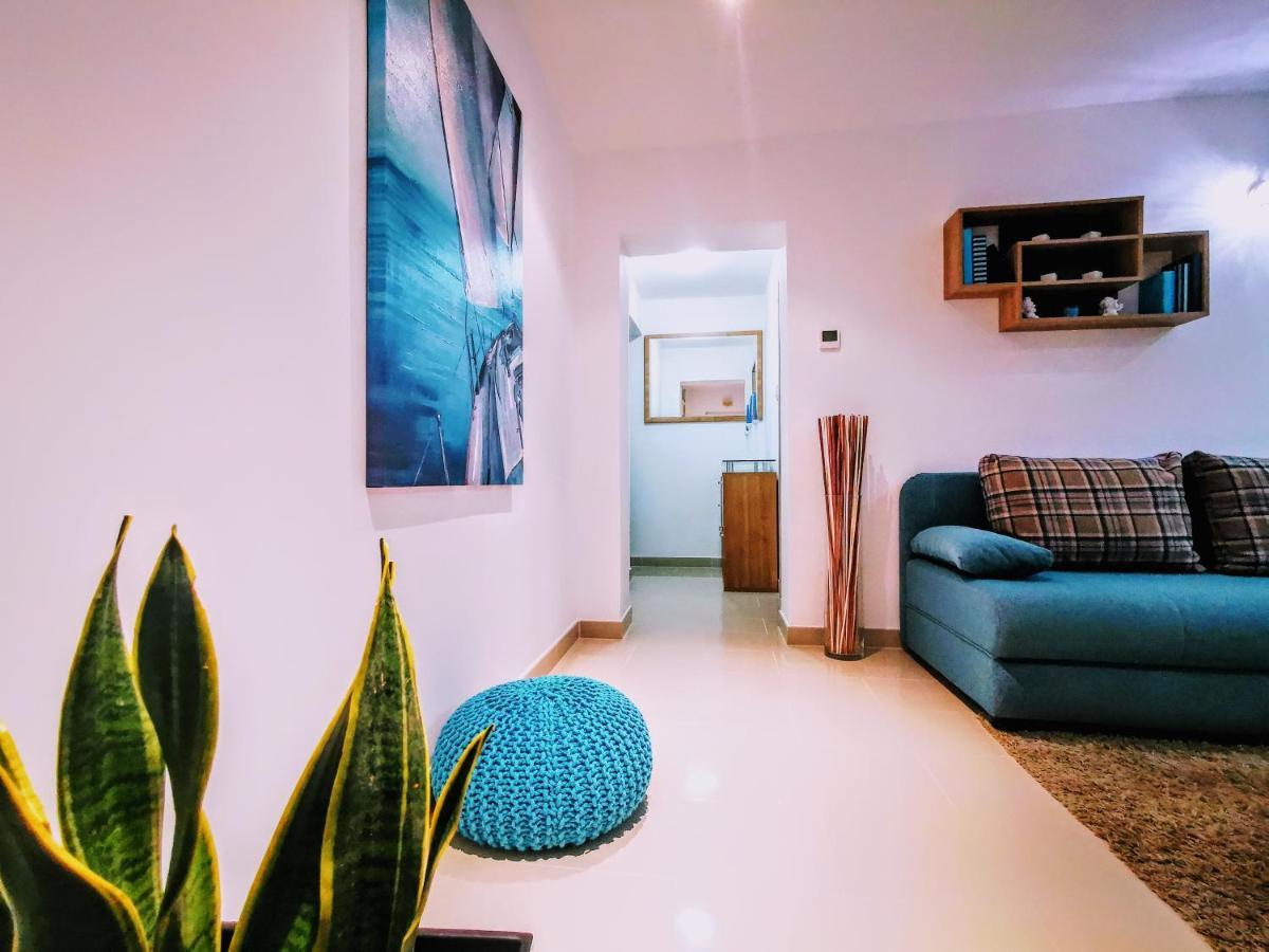 Lino Apartmán *