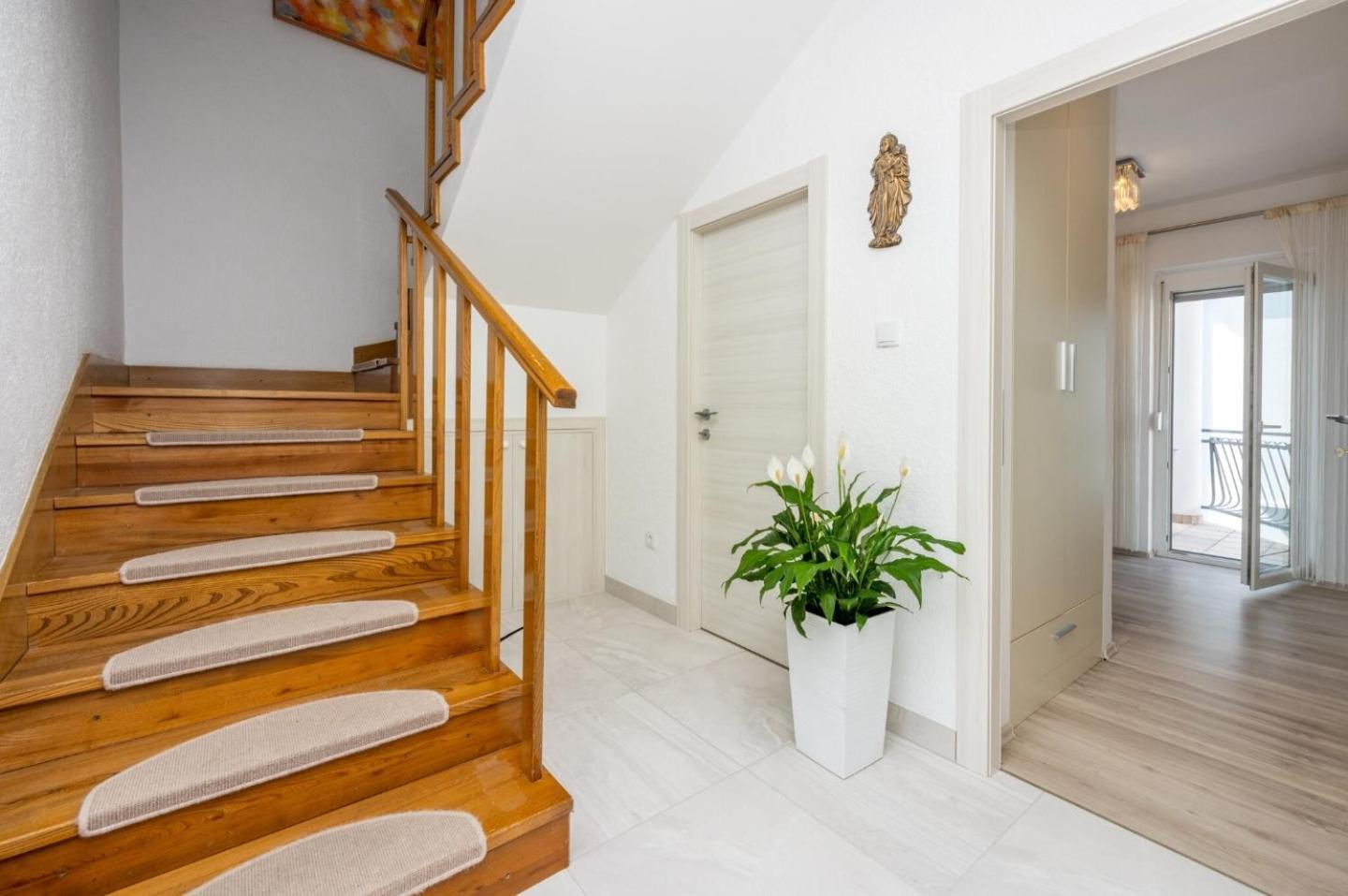 Lino Apartmán Selce